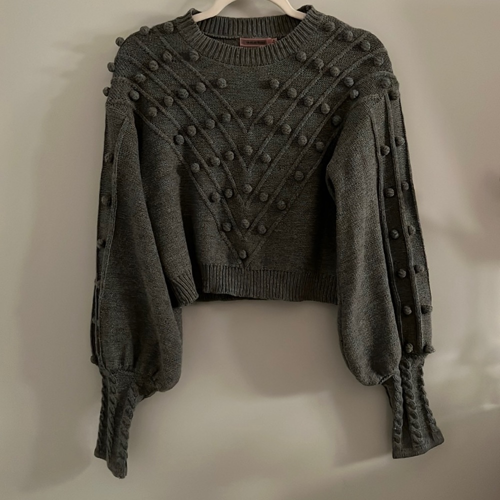Vici Collection Grey Sweater in Like New Condition